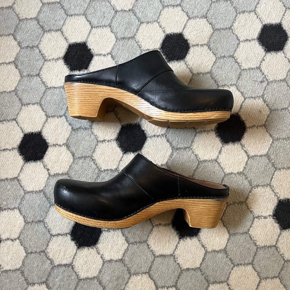 Dansko Black Clog size 40